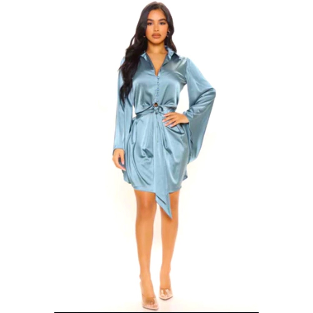 Blue Long Flare Sleeve Satin Mini Dress.
